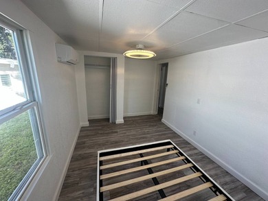 Welcome to Silk Oak Lodge - Resort-Style Living in the Heart of - photo 18