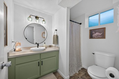 Welcome home to this beautifully updated 4-bedroom, 2-bath - photo 20