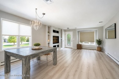 Only one 2-family home in Tottenville under 1 million! Located - photo 20
