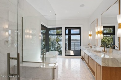 Experience refined WATERFRONT living in this 6,500+ sq ft - photo 22