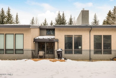 Located in one of the premier townhome enclaves within EagleVail - photo 24