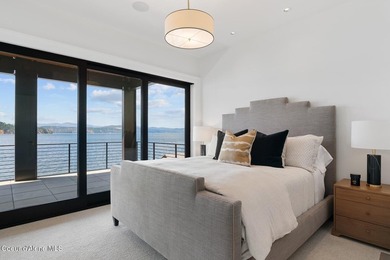 Experience refined WATERFRONT living in this 6,500+ sq ft - photo 27
