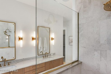 Experience refined WATERFRONT living in this 6,500+ sq ft - photo 34