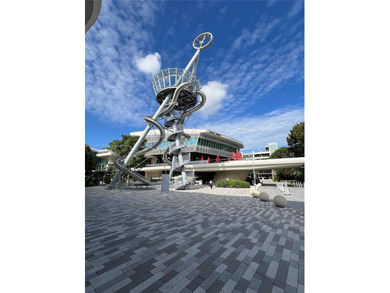 Welcome to PH24! Exceptional well priced for this location and