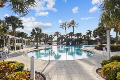 Step into this upgraded 2018 2 bed, 2 bath, + den villa in Grand - photo 39
