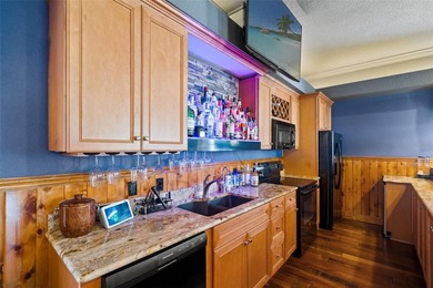 This fully custom 5,536 sq ft two story estate sits on a premium - photo 44