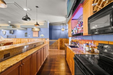This fully custom 5,536 sq ft two story estate sits on a premium - photo 45