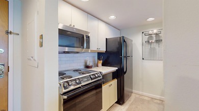 This turnkey unit, featuring 2 bedrooms and 2 bathrooms, is