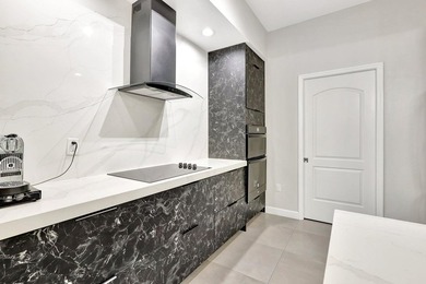 Experience unparalleled luxury in the heart of downtown City - photo 14