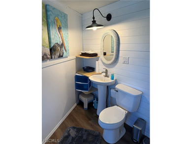 Welcome to your slice of paradise in sunny Fort Myers! This - photo 21