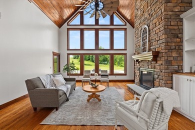 Craftsmanship meets country, perched in one of Ohio's most - photo 22