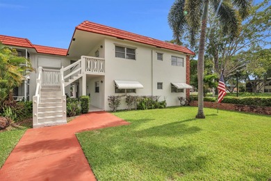 Welcome to effortless South Florida living! This completely - photo 2