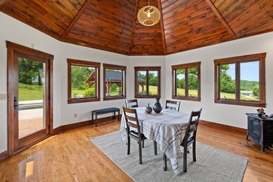 Craftsmanship meets country, perched in one of Ohio's most - photo 23
