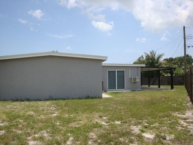 Welcome to this beautiful four-bedroom, two-bathroom single - photo 25