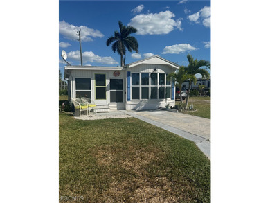 Welcome to your slice of paradise in sunny Fort Myers! This - photo 28