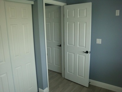 Welcome to this beautiful four-bedroom, two-bathroom single - photo 31