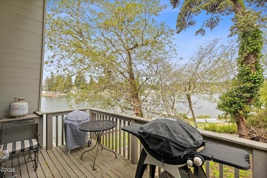 Lakefront living on Devils Lake! Bring your boat and water toys! - photo 32