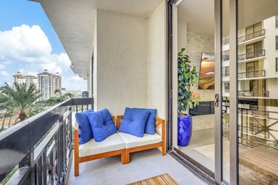 Experience unparalleled luxury in the heart of downtown City - photo 32