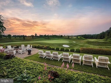 Welcome to Potomac Shores! Built in 2022, this beautifully - photo 34