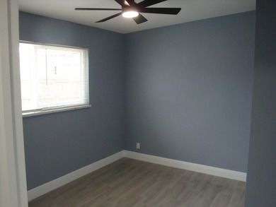 Welcome to this beautiful four-bedroom, two-bathroom single - photo 37