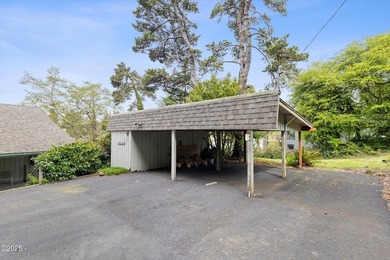 Lakefront living on Devils Lake! Bring your boat and water toys! - photo 40