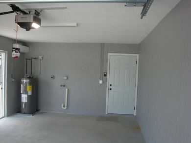 Welcome to this beautiful four-bedroom, two-bathroom single - photo 47