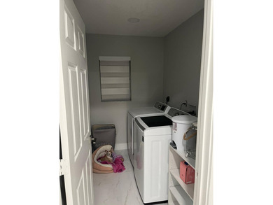 LOCATION, LOCATION, LOCATION! Beautiful property located in the - photo 9