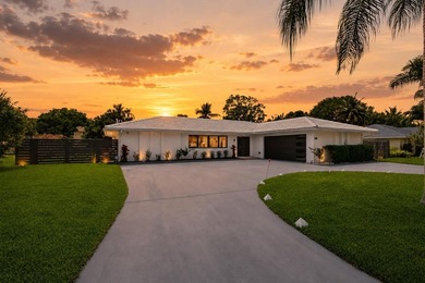 Another 5-Star Transformation in the Highly Desired Town of Lake - photo 1