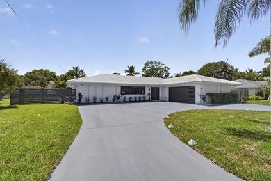 Another 5-Star Transformation in the Highly Desired Town of Lake - photo 2