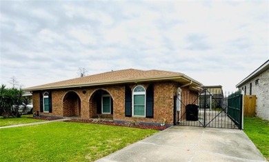 Lake Home For Sale in New Orleans, Louisiana