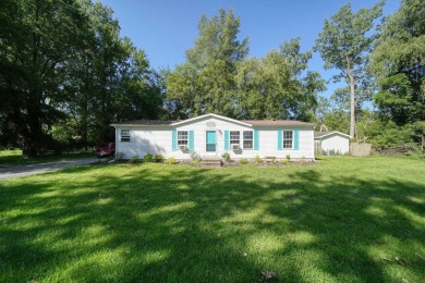 Vandercook Lake  Home Active Under Contract in Jackson Michigan