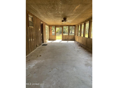 So much to offer in this Southern Coastal home. This ranch style - photo 2