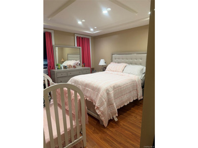 Discover the beauty and spaciousness of this stunning 2-bedroom - photo 11