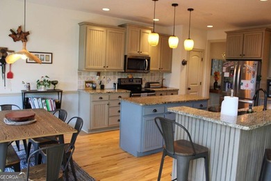 Immaculate, custom, one owner, Frank Betts home in the sought - photo 22