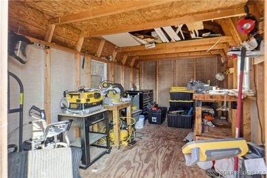 Tidy, clean and updated manufactured home with over 3 acres - photo 36