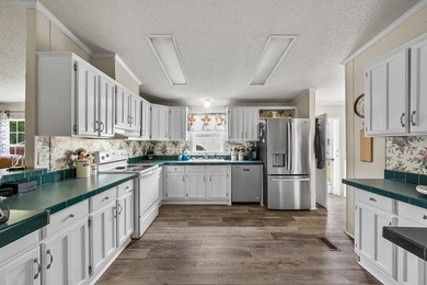 $10,000 credit towards rate buydown or closing costs & 1 year - photo 8