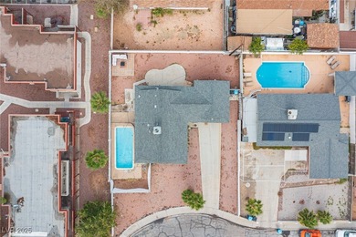 UPDATED SINGLE-STORY POOL HOME NEAR THE STRIP! NO HOA**This