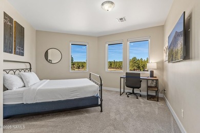 Experience Elevated Mountain Living in the prestigious Flagstaff - photo 52