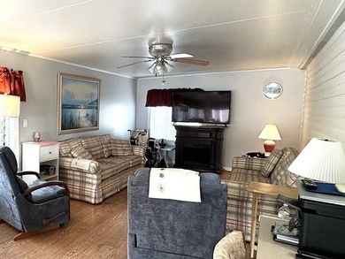 This charming 760 square foot Park Model home in Bonita Springs - photo 6