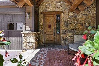 Emily Grant, RE/MAX Pinnacle, C:,,: Tucked into the trees, this - photo 1