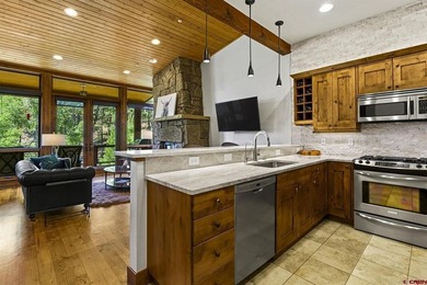 Emily Grant, RE/MAX Pinnacle, C:,,: Tucked into the trees, this - photo 3