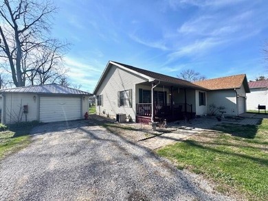 Welcome to this three-bedroom, two-bath home located in the Boa - photo 2
