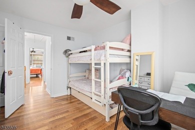 Move right into this freshly painted 2-bedroom, 1.5-bath - photo 13