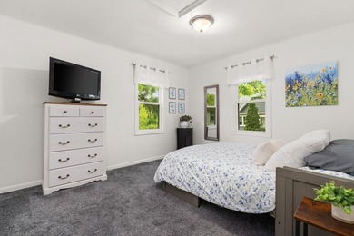 Tucked on a quiet street in Edgerton, this fully remodeled 2-bed - photo 22