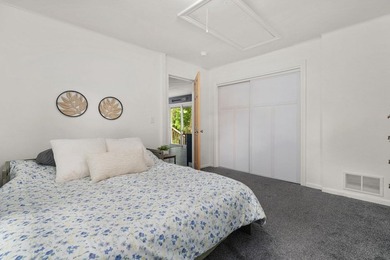 Tucked on a quiet street in Edgerton, this fully remodeled 2-bed - photo 23