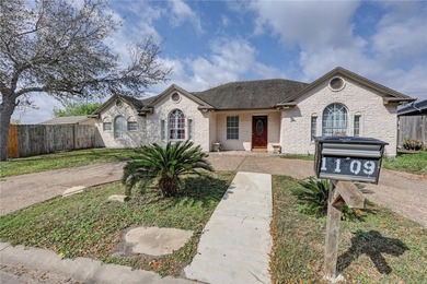 Welcome to this well-maintained and versatile property featuring - photo 27