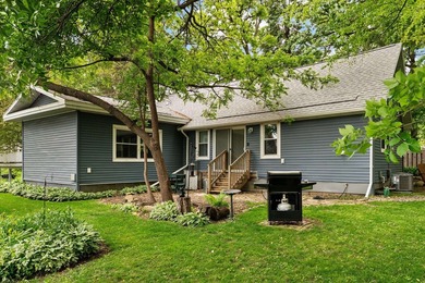 Tucked on a quiet street in Edgerton, this fully remodeled 2-bed - photo 28