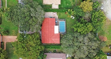 Immaculate MOVE IN READY! 5 bed/ 2baths house in Coral Springs - photo 32