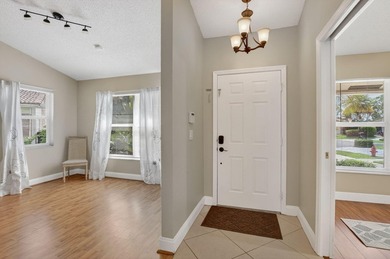 Welcome to this charming three-bedroom, two-bathroom - photo 8