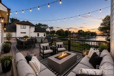 Discover the perfect blend of livable luxury at this exceptional - photo 8